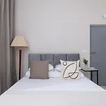 Studio Apartment With Terrace -Starowslna 43